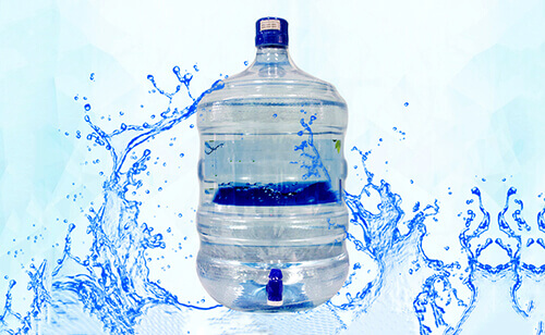 Nước uống đòng bình luôn tiện lợi, gọn gàng, gọi là có nước ngay